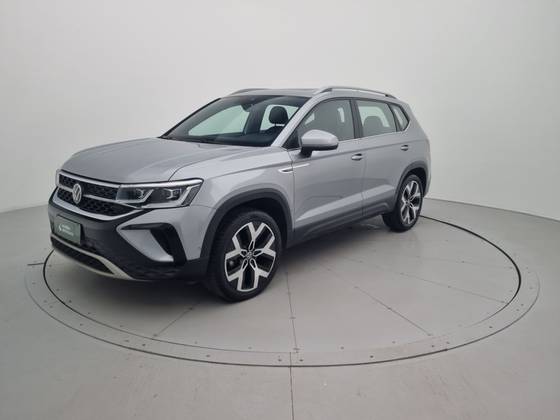 VOLKSWAGEN TAOS 1.4 250 TSI TOTAL FLEX HIGHLINE AUTOMÁTICO